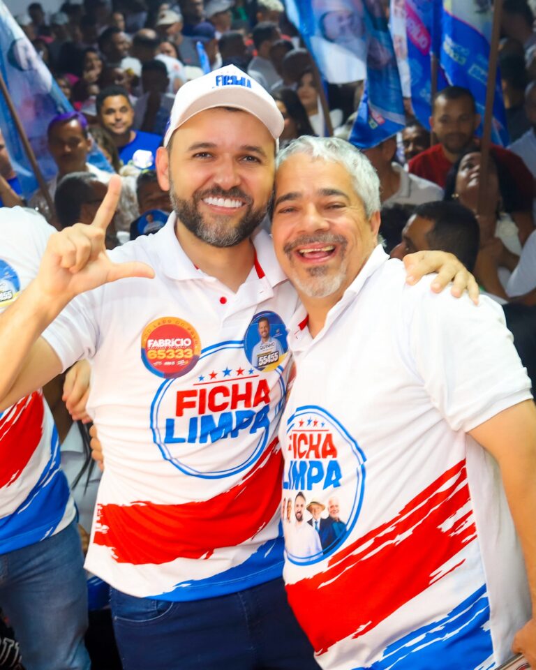 Ao lado do prefeito Maurílio, deputado Fabrício reúne multidão e fortalece projeto político em Cândido Sales