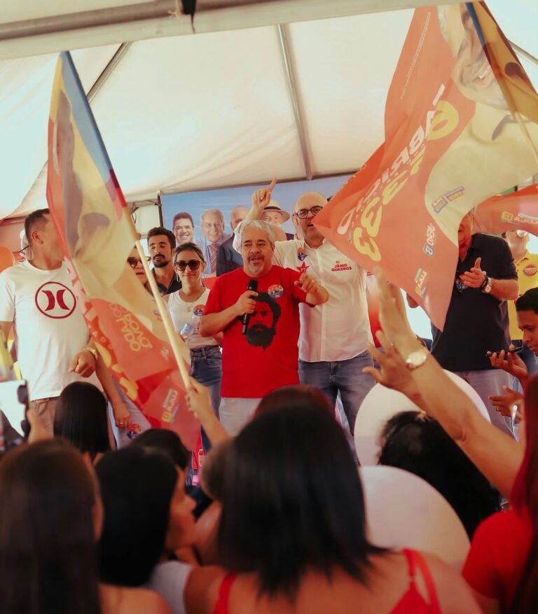 Deputado Fabrício reafirma compromisso com Jânio Quadros ao lado do prefeito Lélio Júnior